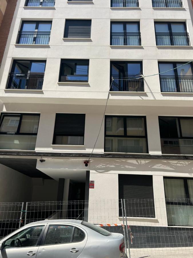 אליקאנטה Apartamentos Breton 17 Suite Con Terraza מראה חיצוני תמונה
